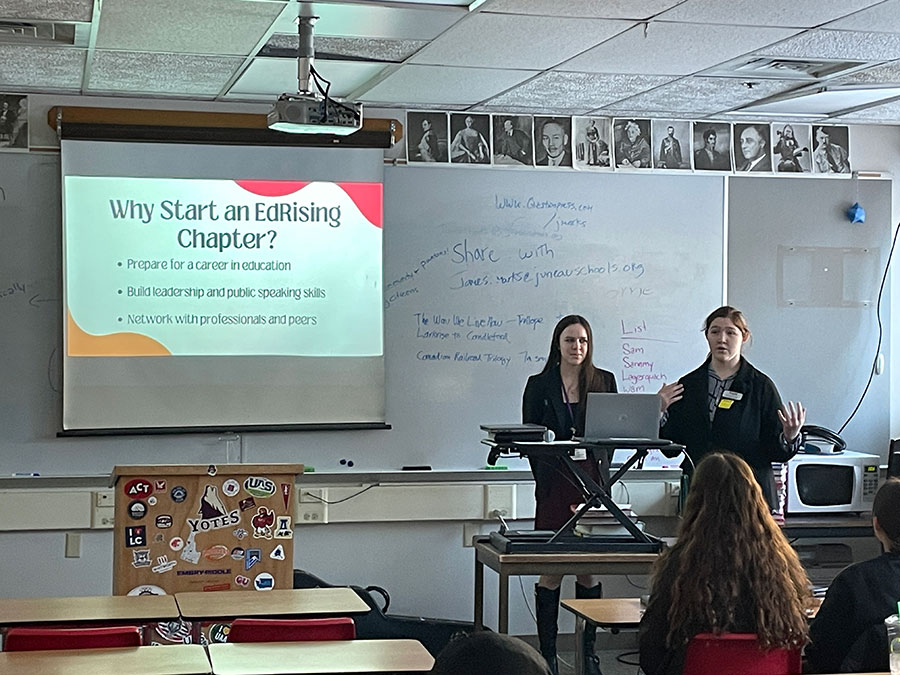 student officers presenting to a class about starting a chapter