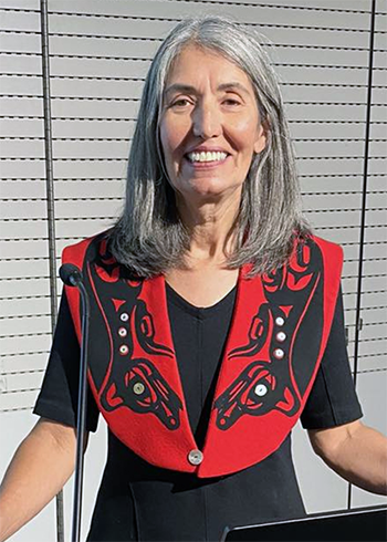 portrait of Angela Lunda