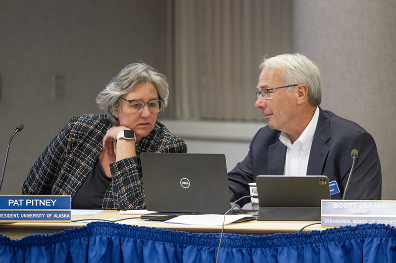 President Pitney and Regent Jepsen discuss the UA budget during a BOR meeting