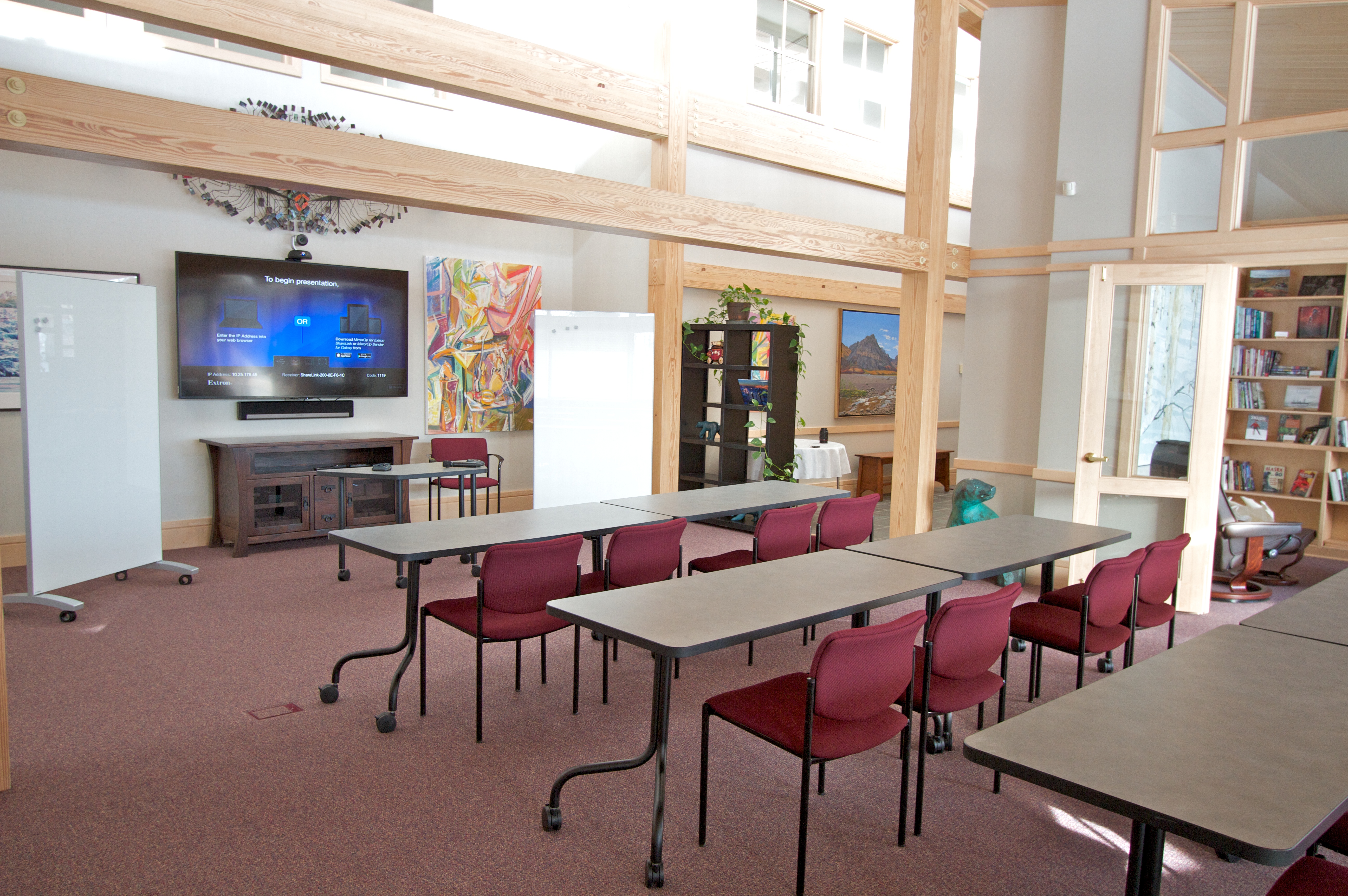 Conference and presentation set-ups available with video-conference capabilities.