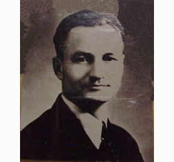 Professor Veryl R. Fuller, a physics professor of the Alaska Agricultural College and School of Mines. Photo: University of Alaska 1936, Denali Yearbook