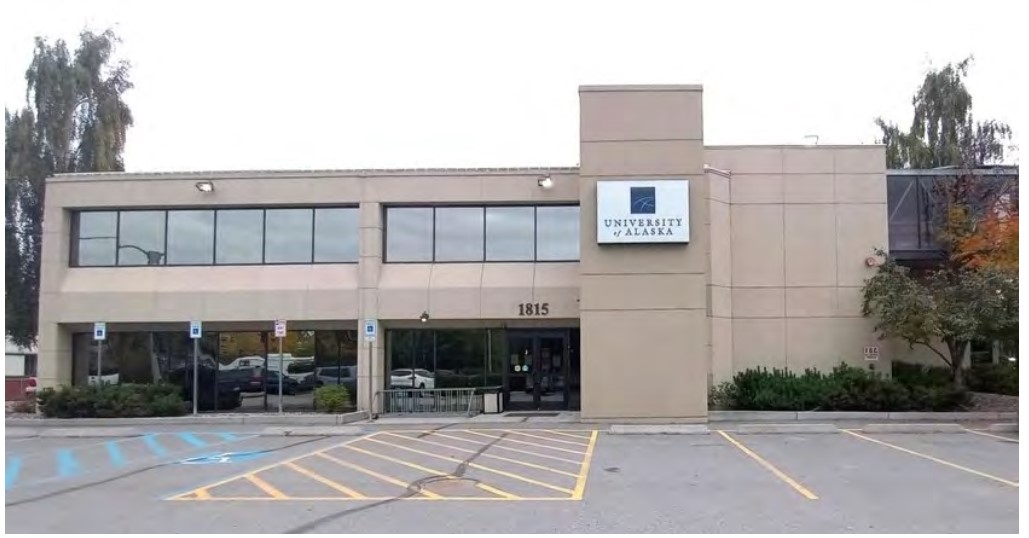 1815 Bragaw Office Complex